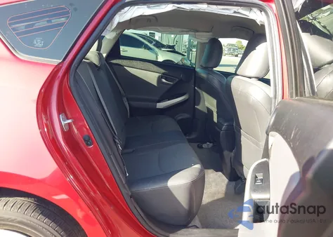 2014 Toyota Prius Four z USA, uszkodzony, nr VIN JTDKN3DU0E1752114